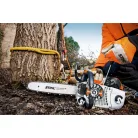 STIHL MS 201 TC-M benzinmotoros fűrész 35,2cm3, 2,4LE, 35cm