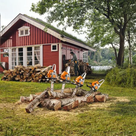 STIHL MS 212 benzinmotoros láncfűrész 38,6cm3, 2,4LE, 35cm
