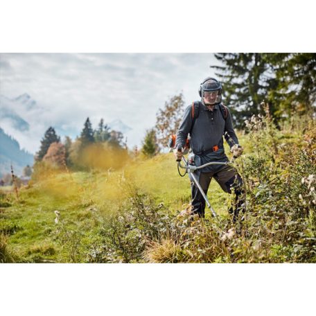 STIHL FS 131 benzinmotoros kasza 36,3cm3, 1,9LE