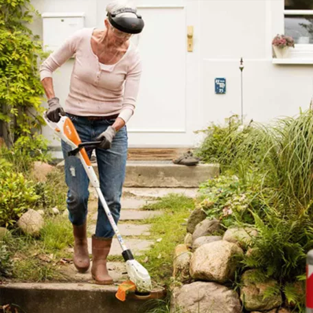STIHL FSA 45 akkus szegélynyíró AI rendszer 18V beépített akkumulátorral, 0,24kW