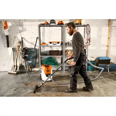 STIHL SE 62 E száraz-nedves porszívó 1400W
