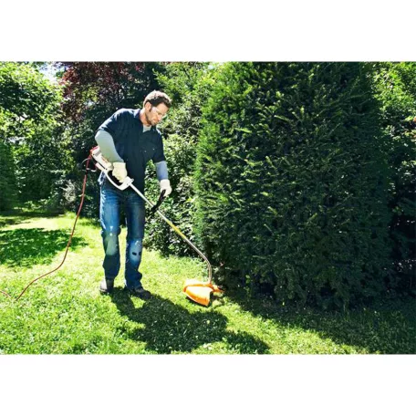 STIHL FSE 81 elektromos szegélynyíró 1000W