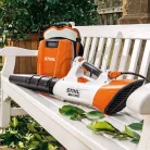 STIHL BGA 100 akkus lombfúvó AP rendszer 36V alapgép, 17N