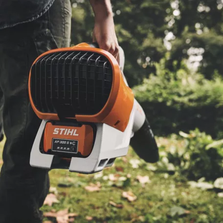 STIHL BGA 250.0 akkumulátoros fúvógép, AP rendszer, 36V alapgép