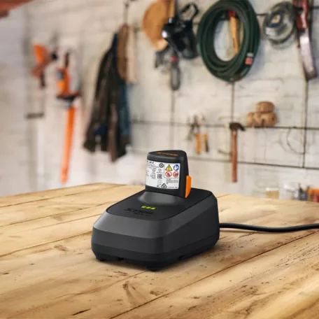 STIHL akkumulátor töltő ALS 31 (AS rendszer)