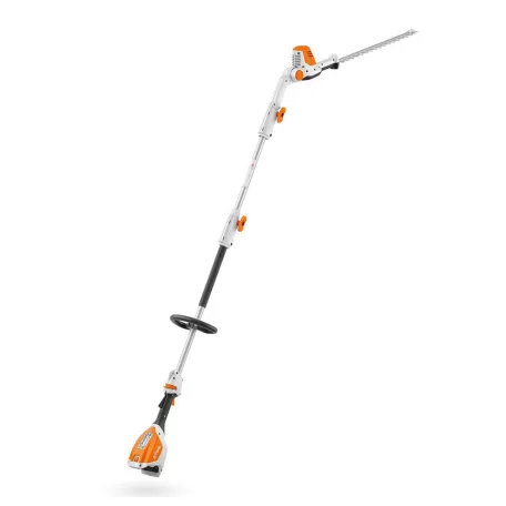 STIHL HLA 56 akkus magassági sövénynyíró AK rendszer 36V AK 20 akkumulátorral és AL 101 töltovel, 45