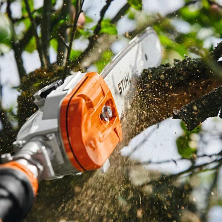 STIHL HTA 135 akkus magassági ágnyeső AP rendszer 36V alapgép, 30cm