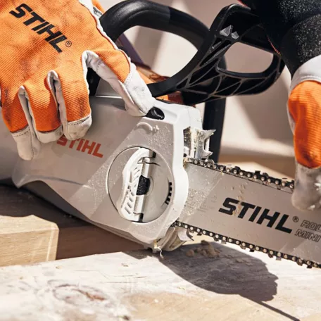 STIHL MSA 200 C-B akkus láncfűrész AP rendszer 36V alapgép, 35cm