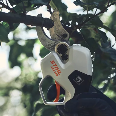 STIHL ASA 140 akkumulátoros gallyazó olló , AP rendszer, alapgép