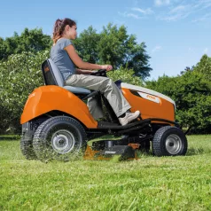 FŰNYÍRÓ TRAKTOROK